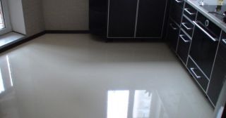 Наливной пол на кухне Кандалакша, цена от 890 руб.